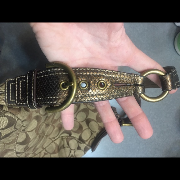 Brown Coach C Handbag - Picture 4 of 6